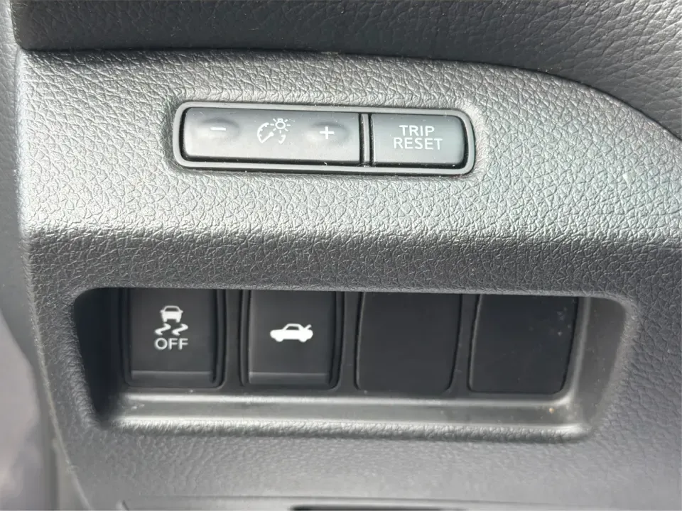 2013 Nissan Altima 2.5 S (1N4AL3AP8DC) with an 2.5L L4 DOHC 16V engine, located at 401 Woodman Dr, Riverside, OH, 45431, (937) 908-9800, 39.760899, -84.123421 - Need a smart, comfortable commuter that can also handle weekend plans without draining your budget? This **2013 Nissan Altima 2.5 S** in **Metallic Slate** is a practical sedan for Riverside-area drivers who want a smooth daily drive to work, easy errands around town, and solid highway mileage for r- Photo#17