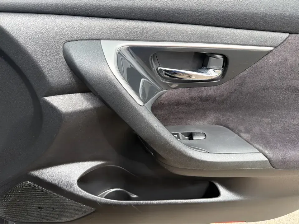 2013 Nissan Altima 2.5 S (1N4AL3AP8DC) with an 2.5L L4 DOHC 16V engine, located at 401 Woodman Dr, Riverside, OH, 45431, (937) 908-9800, 39.760899, -84.123421 - Need a smart, comfortable commuter that can also handle weekend plans without draining your budget? This **2013 Nissan Altima 2.5 S** in **Metallic Slate** is a practical sedan for Riverside-area drivers who want a smooth daily drive to work, easy errands around town, and solid highway mileage for r- Photo#20