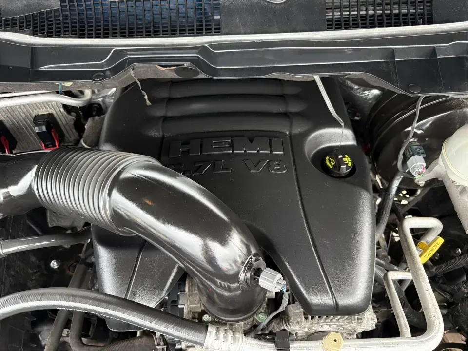 2016 Ram 1500 Big Horn (3C6RR7LT3GG) with an 5.7L V8 OHV 16V engine, 6A transmission, located at 401 Woodman Dr, Riverside, OH, 45431, (937) 908-9800, 39.760899, -84.123421 - Weekend projects, lake-day getaways, and winter commutes across the Miami Valley all get easier when you've got a full-size 4x4 that can haul, tow, and keep everyone comfortable. This **2016 Ram 1500 Big Horn Crew Cab 4WD** in eye-catching **True Blue Pearlcoat** is built for the Riverside, OH lifes- Photo#11