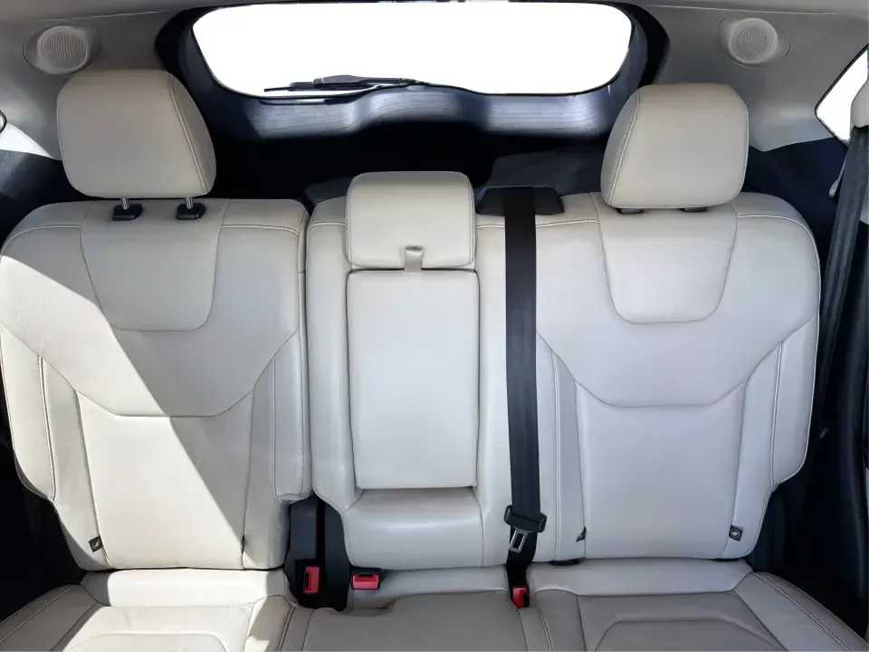 2016 Ford Edge Titanium (2FMPK3K93GB) with an 2.0L L4 DOHC 16V engine, 6A transmission, located at 880 E. National Road, Vandalia, OH, 45377, (937) 908-9800, 39.891918, -84.183594 - Picture your next road trip weekend: a comfortable SUV that can handle the daily school run, the long commute up I75, and a quick escape to the National Museum of the U.S. Air Force-without feeling like you're roughing it. This 2016 Ford Edge Titanium is built for real life in Vandalia, OH: roomy, c- Photo#14