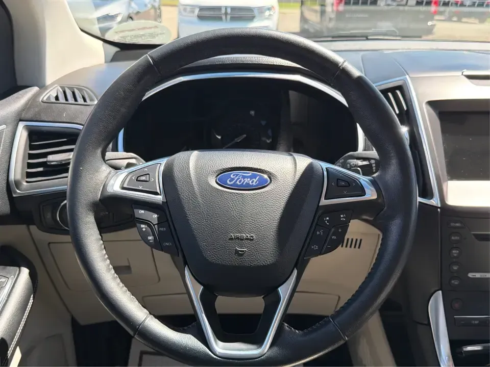 2016 Ford Edge Titanium (2FMPK3K93GB) with an 2.0L L4 DOHC 16V engine, 6A transmission, located at 880 E. National Road, Vandalia, OH, 45377, (937) 908-9800, 39.891918, -84.183594 - Picture your next road trip weekend: a comfortable SUV that can handle the daily school run, the long commute up I75, and a quick escape to the National Museum of the U.S. Air Force-without feeling like you're roughing it. This 2016 Ford Edge Titanium is built for real life in Vandalia, OH: roomy, c- Photo#16