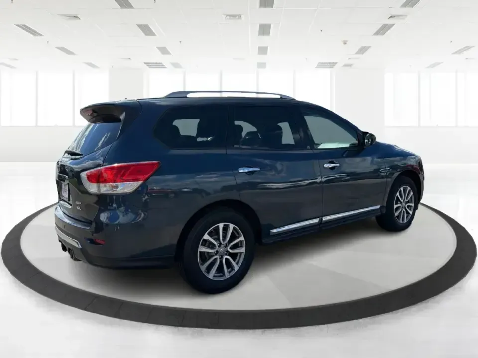2015 Nissan Pathfinder SL (5N1AR2MM2FC) with an 3.5L V-6 DOHC engine, Continuously Variable Transmission transmission, located at 880 E. National Road, Vandalia, OH, 45377, (937) 908-9800, 39.891918, -84.183594 - Pack up the kids, load the cooler, and point the GPS toward your next weekend escape-this 2015 Nissan Pathfinder SL is the kind of 3-row SUV that fits real life in Vandalia, from school drop-offs and Costco runs to road trips up I75 and afternoons at the National Museum of the U.S. Air Force. With c- Photo#2