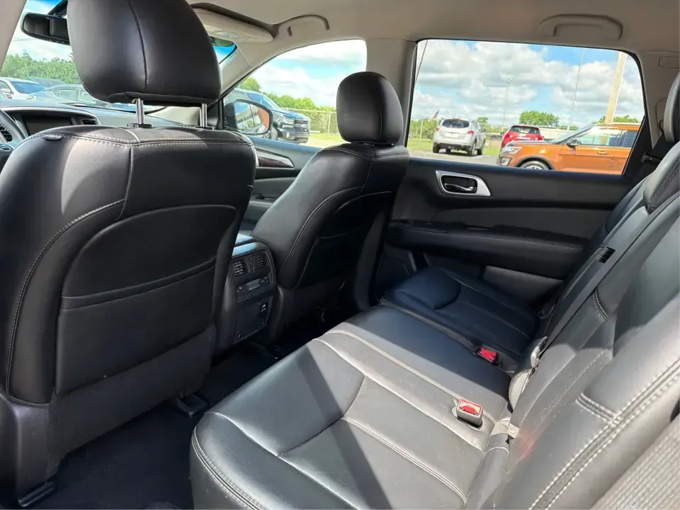 2015 Nissan Pathfinder SL (5N1AR2MM2FC) with an 3.5L V-6 DOHC engine, Continuously Variable Transmission transmission, located at 880 E. National Road, Vandalia, OH, 45377, (937) 908-9800, 39.891918, -84.183594 - Pack up the kids, load the cooler, and point the GPS toward your next weekend escape-this 2015 Nissan Pathfinder SL is the kind of 3-row SUV that fits real life in Vandalia, from school drop-offs and Costco runs to road trips up I75 and afternoons at the National Museum of the U.S. Air Force. With c- Photo#10