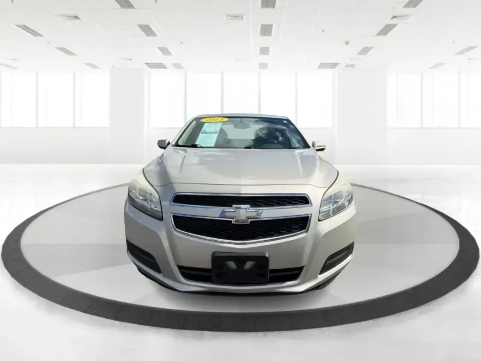 2013 Chevrolet Malibu 1LT (1G11C5SA8DF) with an ECOTEC 2.5L I-4 gasoline direct injection engine, 6-Speed Automatic transmission, located at 4508 South Dixie Dr, Moraine, OH, 45439, (937) 908-9800, 39.689976, -84.218452 - Need a dependable commuter that still feels comfortable for date night in the Oregon District or a quick weekend escape out toward Caesar Creek? This 2013 Chevrolet Malibu 1LT sedan is built for real-life driving in Moraine and the greater Dayton area-easy to park, smooth on I75, and efficient enoug- Photo#7
