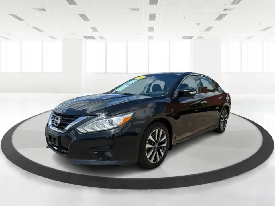 2017 Nissan Altima 2.5 SV (1N4AL3AP8HC) with an 2.5L I-4 DOHC engine, CVT transmission, located at 4508 South Dixie Dr, Moraine, OH, 45439, (937) 908-9800, 39.689976, -84.218452 - Need a reliable daily driver for I-75 commutes, Wright-Patterson AFB runs, or quick family errands around Dayton? This 2017 Nissan Altima 2.5 SV in Super Black is a smart, comfortable sedan that fits real life in Moraine-easy to park, efficient to live with, and roomy enough for carpools, groceries,- Photo#8
