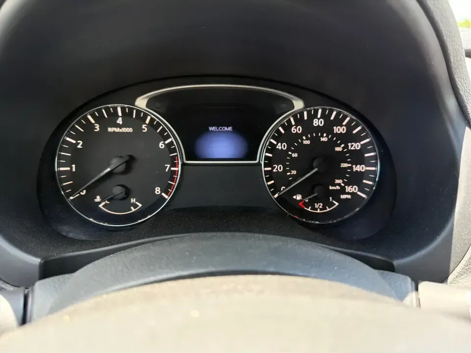 2017 Nissan Altima 2.5 SV (1N4AL3AP8HC) with an 2.5L I-4 DOHC engine, CVT transmission, located at 4508 South Dixie Dr, Moraine, OH, 45439, (937) 908-9800, 39.689976, -84.218452 - Need a reliable daily driver for I-75 commutes, Wright-Patterson AFB runs, or quick family errands around Dayton? This 2017 Nissan Altima 2.5 SV in Super Black is a smart, comfortable sedan that fits real life in Moraine-easy to park, efficient to live with, and roomy enough for carpools, groceries,- Photo#15