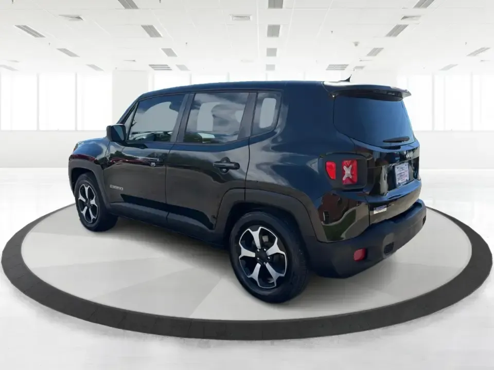 2016 Jeep Renegade Sport (ZACCJAAT2GP) with an 2.4L L4 DOHC 16V engine, 6M transmission, located at 1951 S Dayton Lakeview Rd., New Carlisle, OH, 45344, (937) 908-9800, 39.890999, -84.050255 - Need a practical crossover that can handle the daily commute to Dayton, quick school runs, and spontaneous weekend escapes to Buck Creek State Park? This 2016 Jeep Renegade Sport in Black is built for real-life Ohio driving-easy to park downtown, confident on I70 and Route 235, and versatile enough- Photo#4
