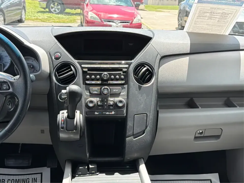 2012 Honda Pilot EX 4WD 5-Spd AT (5FNYF4H46CB) with an 3.5L V6 SOHC 24V engine, 5-Speed Automatic transmission, located at 1230 East Main St, Xenia, OH, 45385, (937) 908-9800, 39.688026, -83.910172 - Picture your next Ohio weekend: the kids packed up, coolers in the back, and plenty of room for friends-then cruising from Piqua to Indian Lake or over to Dayton without feeling cramped. This 2012 Honda Pilot EX 4WD is built for real life, whether you're tackling school drop-offs, long commutes on I- Photo#13