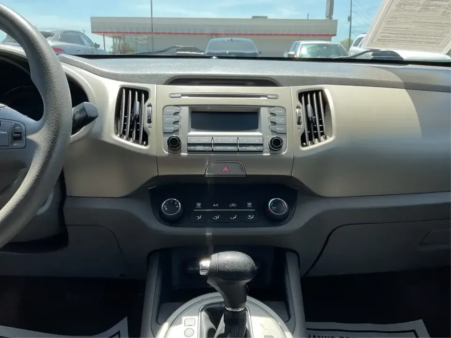 2015 Kia Sportage LX (KNDPBCAC7F7) with an 2.4L V6 DOHC 24V engine, 6-Speed Automatic transmission, located at 4508 South Dixie Dr, Moraine, OH, 45439, (937) 908-9800, 39.689976, -84.218452 - **Explore the Open Road with the 2015 Kia Sportage LX Perfect for Your Next Adventure!**<br /> <br /> Imagine hitting the open road with your loved ones, whether it's a weekend getaway or a daily commute. The 2015 Kia Sportage LX, available at Advantage Car and Credit in Fairborn, OH, is the ideal - Photo#13