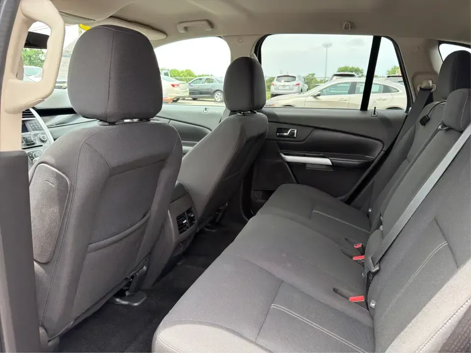 2014 Ford Edge SE FWD (2FMDK3GC0EB) with an 3.5L V6 DOHC 24V engine, 6-Speed Automatic transmission, located at 880 E. National Road, Vandalia, OH, 45377, (937) 908-9800, 39.891918, -84.183594 - Need an SUV that fits real life in the Miami Valley-school drop-offs, a steady commute, and weekend errands-without feeling bulky or hard to park? This 2014 Ford Edge SE FWD is a smart, comfortable choice for everyday drivers who want roomy seating for five, useful tech, and confident road manners f- Photo#10