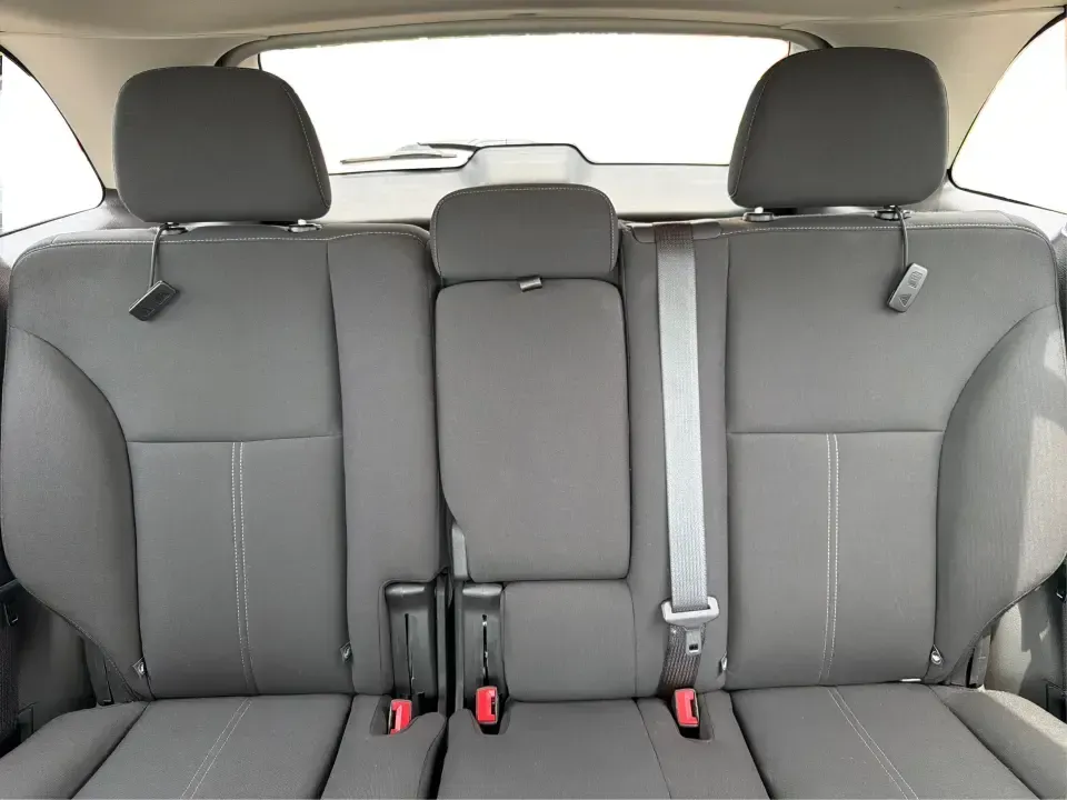 2014 Ford Edge SE FWD (2FMDK3GC0EB) with an 3.5L V6 DOHC 24V engine, 6-Speed Automatic transmission, located at 880 E. National Road, Vandalia, OH, 45377, (937) 908-9800, 39.891918, -84.183594 - Need an SUV that fits real life in the Miami Valley-school drop-offs, a steady commute, and weekend errands-without feeling bulky or hard to park? This 2014 Ford Edge SE FWD is a smart, comfortable choice for everyday drivers who want roomy seating for five, useful tech, and confident road manners f- Photo#14
