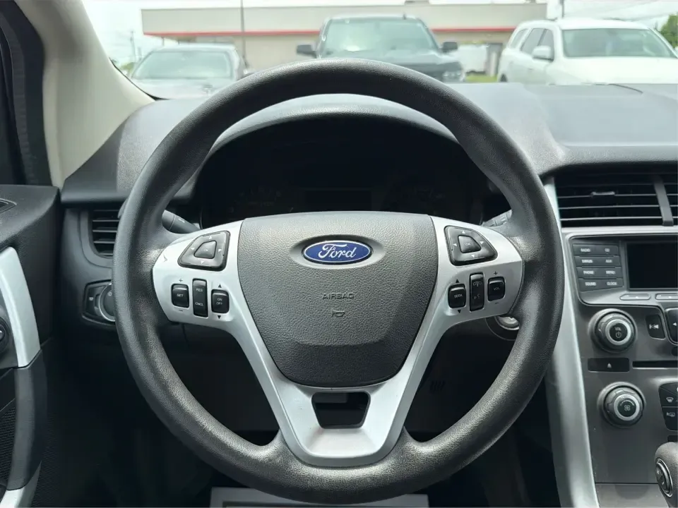 2014 Ford Edge SE FWD (2FMDK3GC0EB) with an 3.5L V6 DOHC 24V engine, 6-Speed Automatic transmission, located at 880 E. National Road, Vandalia, OH, 45377, (937) 908-9800, 39.891918, -84.183594 - Need an SUV that fits real life in the Miami Valley-school drop-offs, a steady commute, and weekend errands-without feeling bulky or hard to park? This 2014 Ford Edge SE FWD is a smart, comfortable choice for everyday drivers who want roomy seating for five, useful tech, and confident road manners f- Photo#16