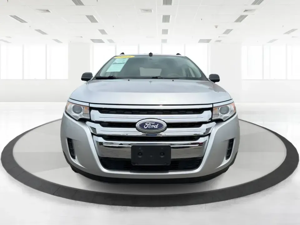 2014 Ford Edge SE FWD (2FMDK3GC0EB) with an 3.5L V6 DOHC 24V engine, 6-Speed Automatic transmission, located at 1951 S Dayton Lakeview Rd., New Carlisle, OH, 45344, (937) 908-9800, 39.890999, -84.050255 - Picture your next week unfolding with less stress and more freedom: a comfortable SUV for the school run, an easy commuter for I70 and OH235, and a road-trip-ready ride for weekend escapes to John Bryan State Park or a day in downtown Springfield. This 2014 Ford Edge SE FWD blends family-friendly sp- Photo#7