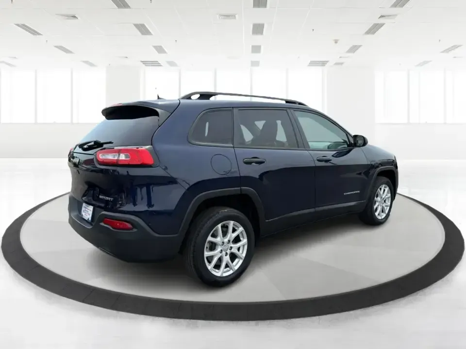 2016 Jeep Cherokee Sport 4WD (1C4PJMAB0GW) with an 2.4L L4 DOHC 16V engine, 9A transmission, located at 880 E. National Road, Vandalia, OH, 45377, (937) 908-9800, 39.891918, -84.183594 - Weekend getaways, winter commutes, and everyday kid-and-gear duty all feel easier in a capable SUV-and this **2016 Jeep Cherokee Sport 4WD** is built for drivers around **Vandalia, Ohio** who want confident traction, practical space, and comfort without stepping into a huge vehicle. Whether you're h- Photo#2