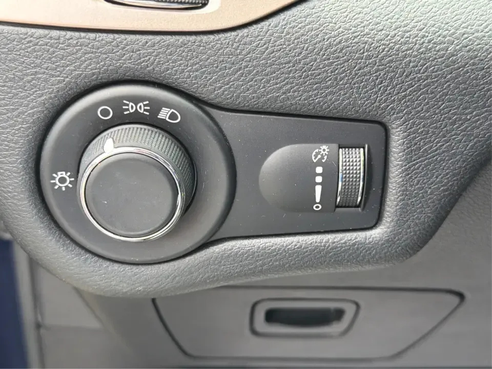2016 Jeep Cherokee Sport 4WD (1C4PJMAB0GW) with an 2.4L L4 DOHC 16V engine, 9A transmission, located at 880 E. National Road, Vandalia, OH, 45377, (937) 908-9800, 39.891918, -84.183594 - Weekend getaways, winter commutes, and everyday kid-and-gear duty all feel easier in a capable SUV-and this **2016 Jeep Cherokee Sport 4WD** is built for drivers around **Vandalia, Ohio** who want confident traction, practical space, and comfort without stepping into a huge vehicle. Whether you're h- Photo#17