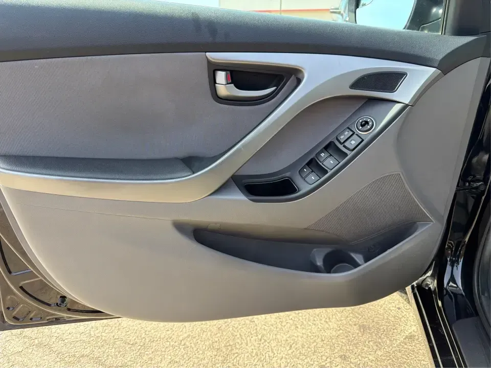 2016 Hyundai Elantra Limited (5NPDH4AE8GH) with an 1.8L L4 DOHC 16V engine, 6-Speed Automatic transmission, located at 1230 East Main St, Xenia, OH, 45385, (937) 908-9800, 39.688026, -83.910172 - Need a dependable commuter that still feels upscale for date night in downtown Xenia, quick school drop-offs, and weekend runs to Caesar Creek? This 2016 Hyundai Elantra Limited in Phantom Black is a smart, budget-friendly sedan built for daily life in Greene County-easy to park, comfortable for fiv- Photo#19