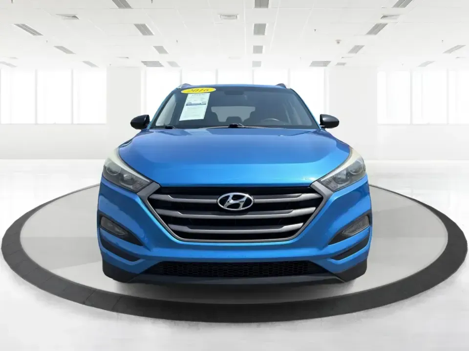 2016 Hyundai Tucson SE w/Preferred Package AWD (KM8J3CA41GU) with an 2.0L L4 DOHC 16V engine, 6A transmission, located at 401 Woodman Dr, Riverside, OH, 45431, (937) 908-9800, 39.760899, -84.123421 - Need an SUV that can handle Dayton-area commutes, rainy school drop-offs, and spontaneous weekend getaways without feeling oversized? This 2016 Hyundai Tucson SE w/Preferred Package AWD in eye-catching Caribbean Blue is built for real life-comfortable for daily drives, confident when the weather tur- Photo#7