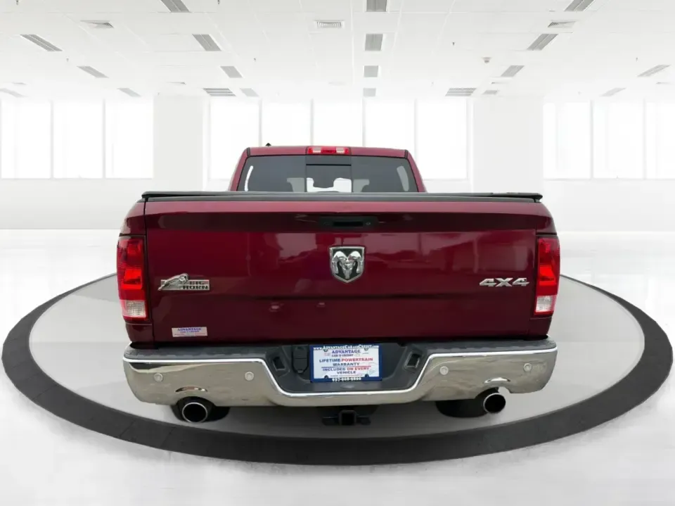 2017 Ram 1500 SLT Crew Cab LWB 4WD (1C6RR7TT6HS) with an 5.7L V8 OHV 16V engine, 8A transmission, located at 8750 N County Rd 25A, Piqua, OH, 45356, (937) 908-9800, 40.164391, -84.232513 - Weekday workhorse, weekend adventure rig, and road-trip-ready family hauler all in one-this **2017 Ram 1500 SLT Crew Cab LWB 4WD** is built for life in West Central Ohio. Whether you're commuting from Piqua to Troy, hauling gear out toward Indian Lake, or towing a trailer for a Saturday project, thi- Photo#3
