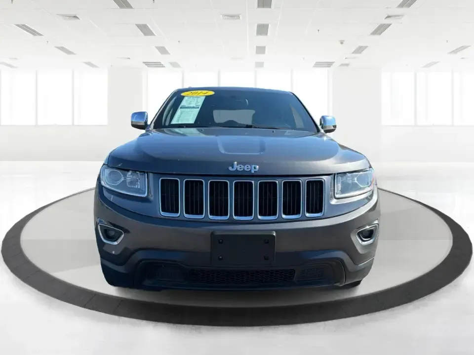 2014 Jeep Grand Cherokee Laredo 4WD (1C4RJFAG6EC) with an 3.6L V6 DOHC 24V engine, 5-Speed Automatic transmission, located at 1951 S Dayton Lakeview Rd., New Carlisle, OH, 45344, (937) 908-9800, 39.890999, -84.050255 - Whether your weekends look like family trips to Buck Creek State Park, winter drives along I70, or hauling gear for a day at George Rogers Clark Park, this 2014 Jeep Grand Cherokee Laredo 4WD is built for the kind of Ohio life that doesn't stop when the weather changes. With classic Jeep capability,- Photo#7