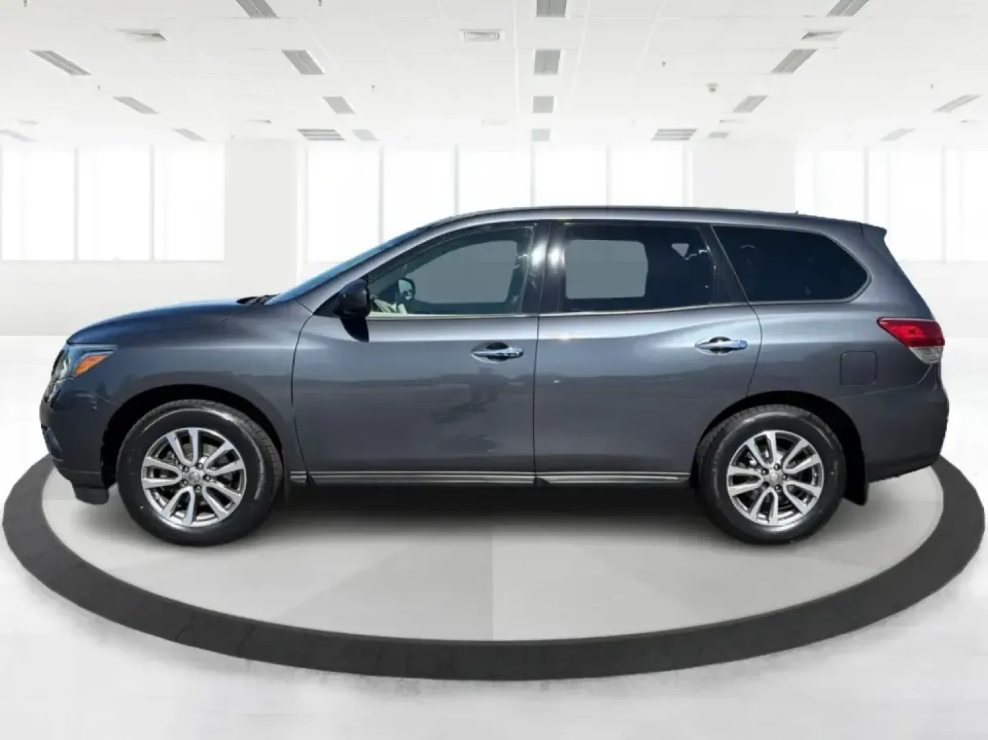 2014 Nissan Pathfinder S 4WD (5N1AR2MM0EC) with an 3.5L V6 DOHC 24V engine, Continuously Variable Transmission transmission, located at 880 E. National Road, Vandalia, OH, 45377, (937) 908-9800, 39.891918, -84.183594 - Ready for family carpools, long commutes up I-75, and weekend getaways to Taylorsville MetroPark, this 2014 Nissan Pathfinder S 4WD is the kind of 3-row SUV that fits real life in Vandalia, OH. With seating for up to 7 passengers, confident four-wheel drive, and everyday comfort features, it's a sma- Photo#5