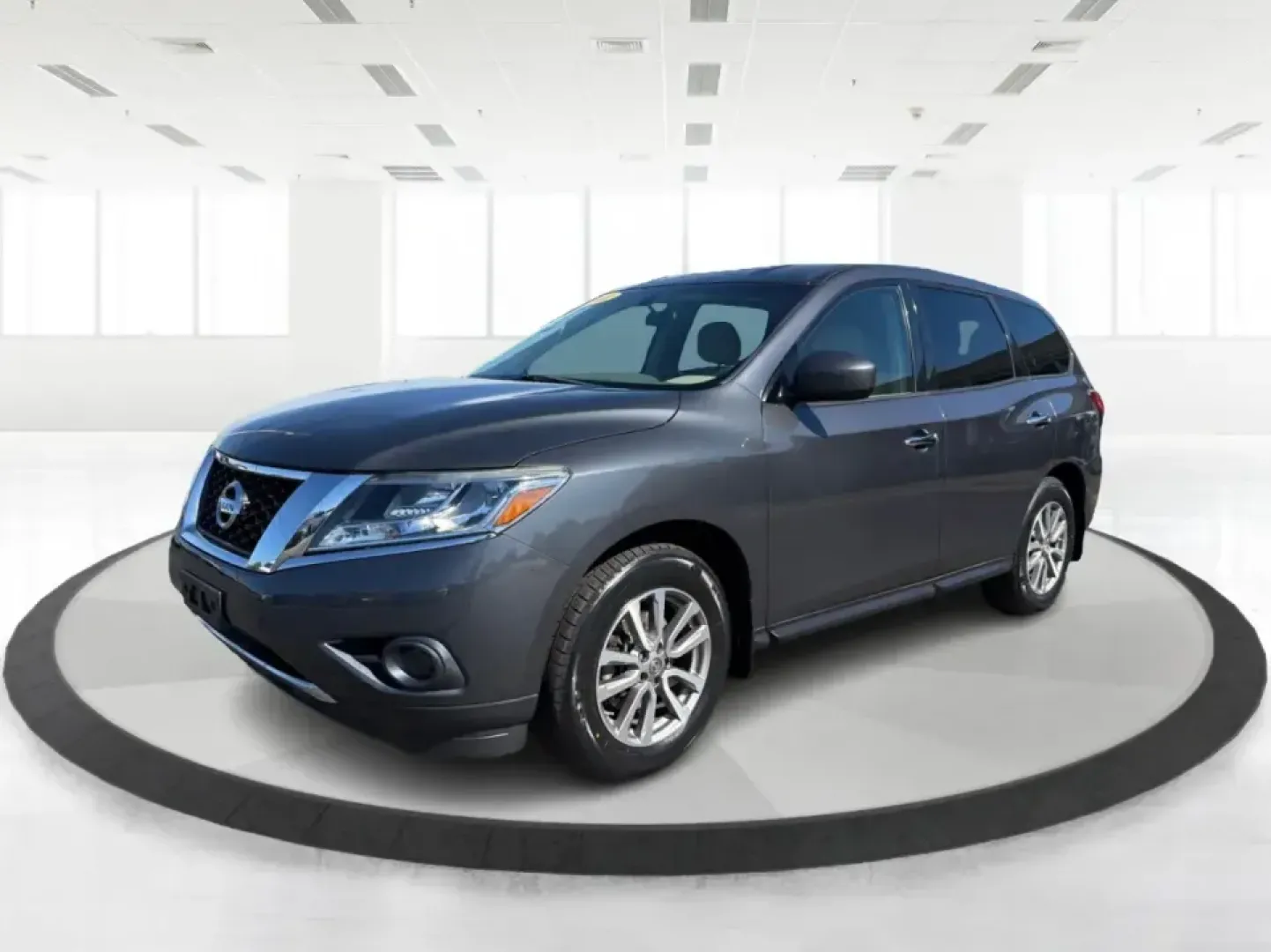 2014 Nissan Pathfinder S 4WD (5N1AR2MM0EC) with an 3.5L V6 DOHC 24V engine, Continuously Variable Transmission transmission, located at 880 E. National Road, Vandalia, OH, 45377, (937) 908-9800, 39.891918, -84.183594 - Ready for family carpools, long commutes up I-75, and weekend getaways to Taylorsville MetroPark, this 2014 Nissan Pathfinder S 4WD is the kind of 3-row SUV that fits real life in Vandalia, OH. With seating for up to 7 passengers, confident four-wheel drive, and everyday comfort features, it's a sma- Photo#8