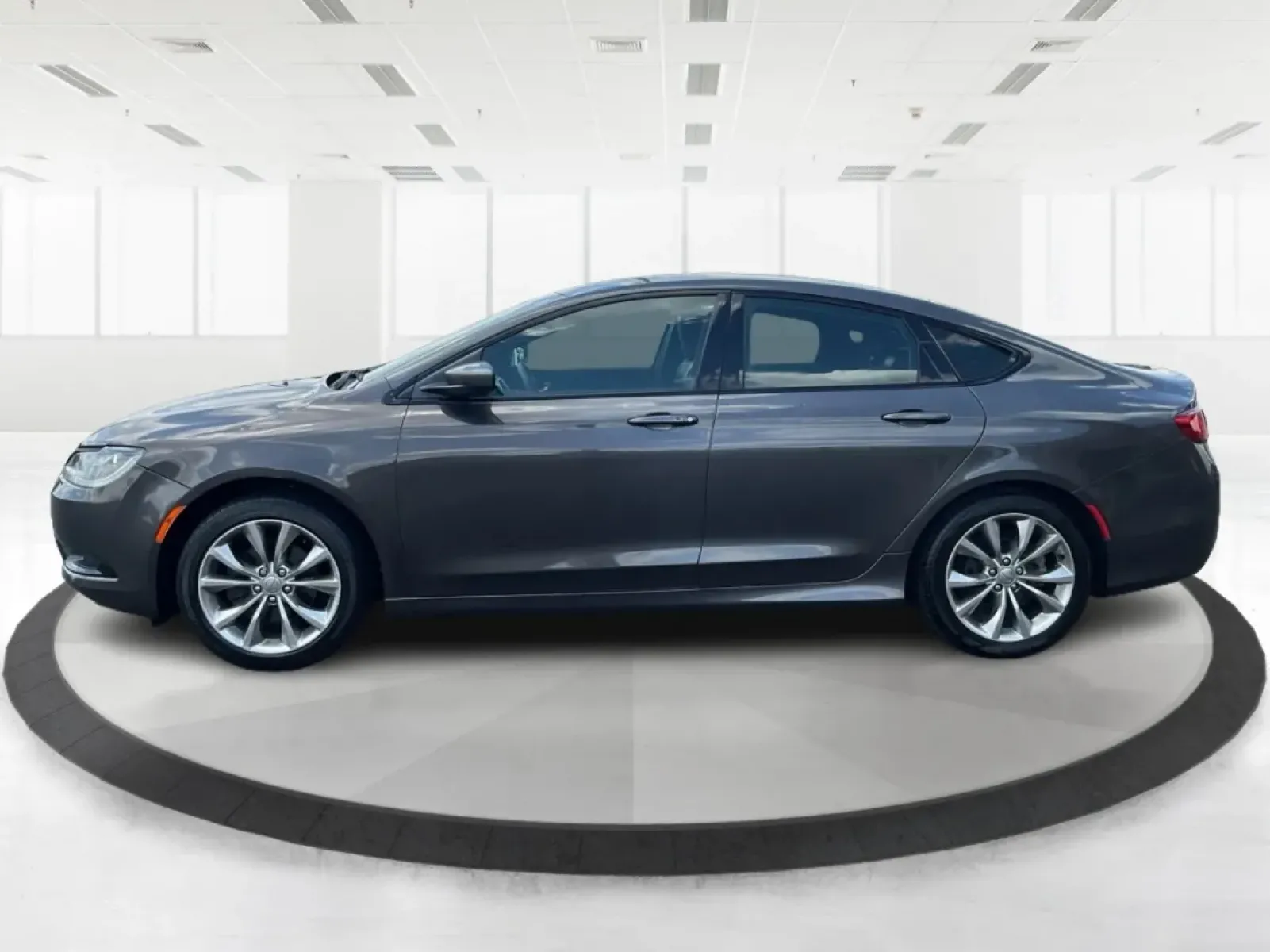 2015 Chrysler 200 S (1C3CCCBB2FN) with an Other engine, located at 1184 Kauffman Ave, Fairborn, OH, 45324, (937) 908-9800, 39.807072, -84.030914 - Discover the perfect blend of style, comfort, and reliability with this 2015 Chrysler 200 S, available now at Advantage Car and Credit in Fairborn, OH. Whether you're commuting to work, running errands, or embarking on weekend adventures, this sedan is designed to meet the needs of your active lifes - Photo#5
