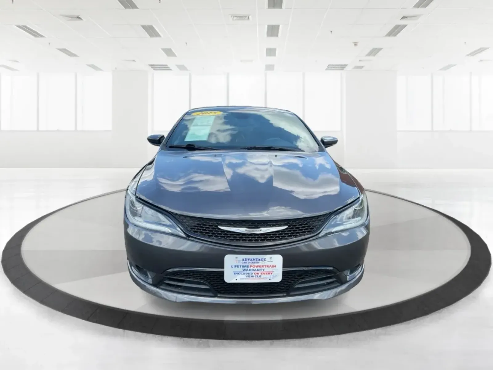 2015 Chrysler 200 S (1C3CCCBB2FN) with an Other engine, located at 1184 Kauffman Ave, Fairborn, OH, 45324, (937) 908-9800, 39.807072, -84.030914 - Discover the perfect blend of style, comfort, and reliability with this 2015 Chrysler 200 S, available now at Advantage Car and Credit in Fairborn, OH. Whether you're commuting to work, running errands, or embarking on weekend adventures, this sedan is designed to meet the needs of your active lifes - Photo#7