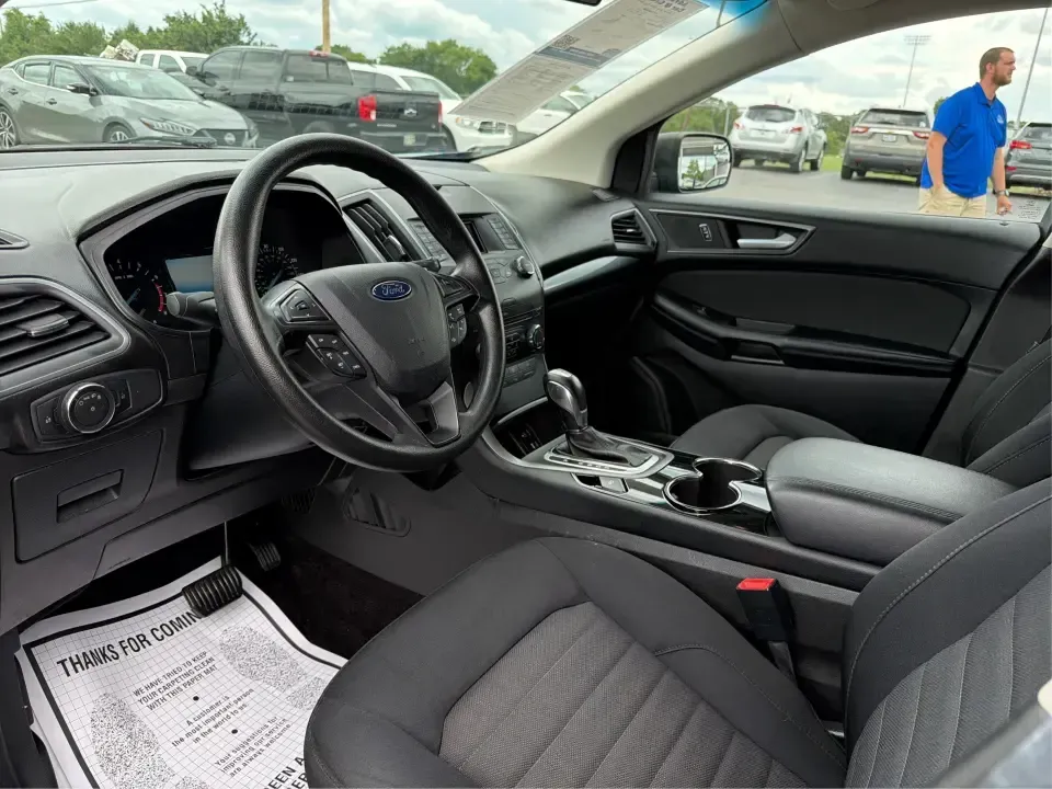 2015 Ford Edge SE FWD (2FMTK3G98FB) with an 2.0L L4 DOHC 16V engine, 6-Speed Automatic transmission, located at 4508 South Dixie Dr, Moraine, OH, 45439, (937) 908-9800, 39.689976, -84.218452 - Need an SUV that fits real life in the Miami Valley-school drop-offs, a steady commute down I75, and weekend errands that somehow turn into a full cargo load? This 2015 Ford Edge SE FWD is built for everyday versatility, with comfortable seating for five, a roomy cabin, and practical tech that helps- Photo#9