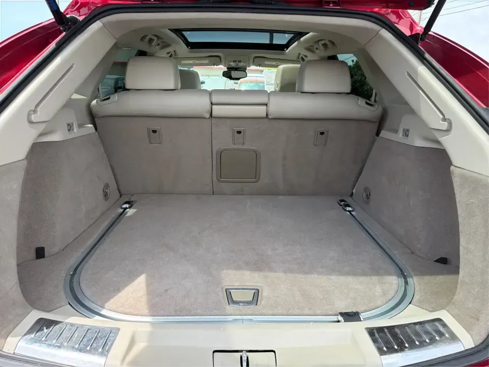2010 Cadillac SRX Luxury Collection AWD (3GYFNDEY9AS) with an 3.0L V6 DOHC 24V engine, 6-Speed Automatic transmission, located at 1184 Kauffman Ave, Fairborn, OH, 45324, (937) 908-9800, 39.807072, -84.030914 - Picture your next week looking easier: a comfortable SUV for the daily commute to Wright-Patterson AFB, a confident ride for rainy I675 mornings, and enough space for Costco runs, kids' activities, or a weekend escape to John Bryan State Park. This 2010 Cadillac SRX Luxury Collection AWD blends prem- Photo#12