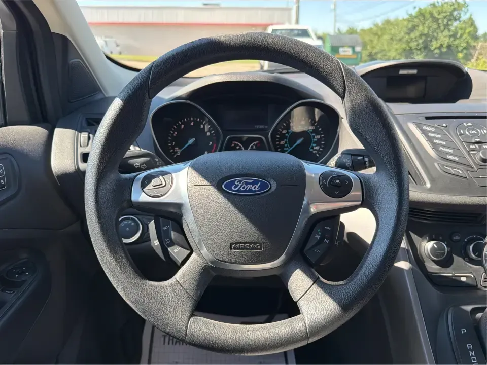 2014 Ford Escape SE 4WD (1FMCU9G93EU) with an 2.0L L4 DOHC 16V engine, 6-Speed Automatic transmission, located at 1951 S Dayton Lakeview Rd., New Carlisle, OH, 45344, (937) 908-9800, 39.890999, -84.050255 - Ready for real-life Ohio driving-school drop-offs, long commutes, and weekend getaways-this 2014 Ford Escape SE 4WD is the kind of compact SUV that fits a busy lifestyle without feeling bulky. Whether you're cruising I-70 toward Dayton, running errands along S Dayton-Lakeview Rd, or packing up for a- Photo#16