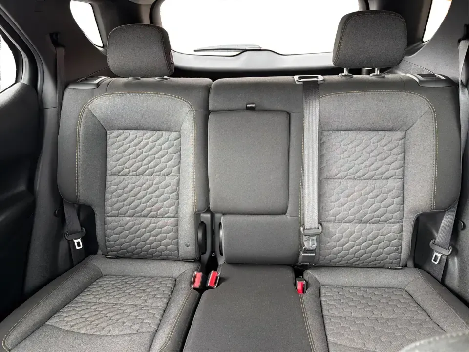 2019 Chevrolet Equinox LT AWD (3GNAXUEV8KS) with an 1.5L L4 DOHC 16V TURBO engine, 6A transmission, located at 1099 N County Rd 25A , Troy, OH, 45373, (937) 908-9800, 40.057079, -84.212883 - Need a do-it-all SUV for Ohio life-school drop-offs, long commutes down I-75, and weekend runs to Charleston Falls Preserve or downtown Troy events? This 2019 Chevrolet Equinox LT AWD is built for real-world schedules with the confidence of all-wheel drive, the efficiency of a turbocharged engine, a- Photo#14