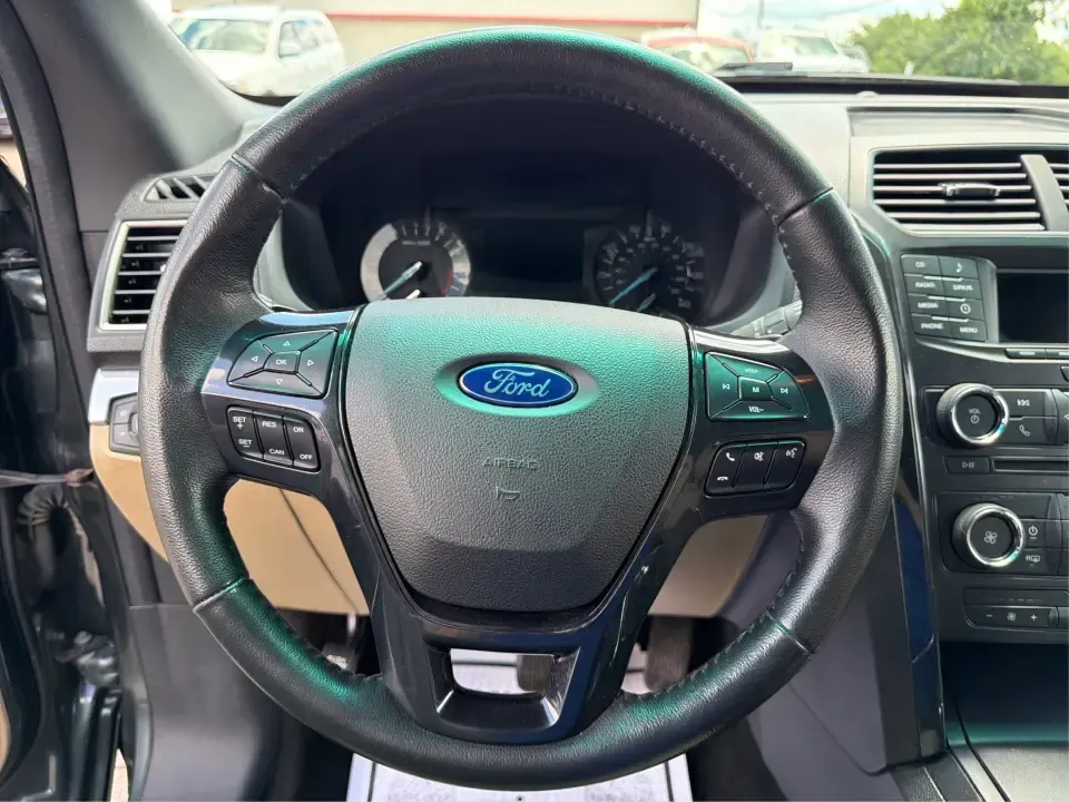 2016 Ford Explorer XLT 4WD (1FM5K8D88GG) with an 3.5L V6 DOHC 24V engine, 6-Speed Automatic transmission, located at 1230 East Main St, Xenia, OH, 45385, (937) 908-9800, 39.688026, -83.910172 - Load up the crew, point the nose toward the next weekend getaway, and enjoy the confidence of four-wheel drive-this 2016 Ford Explorer XLT 4WD is built for real life in Xenia. Whether you're shuttling kids to practice, commuting into Dayton, or planning a road trip to John Bryan State Park, this 3-r- Photo#15