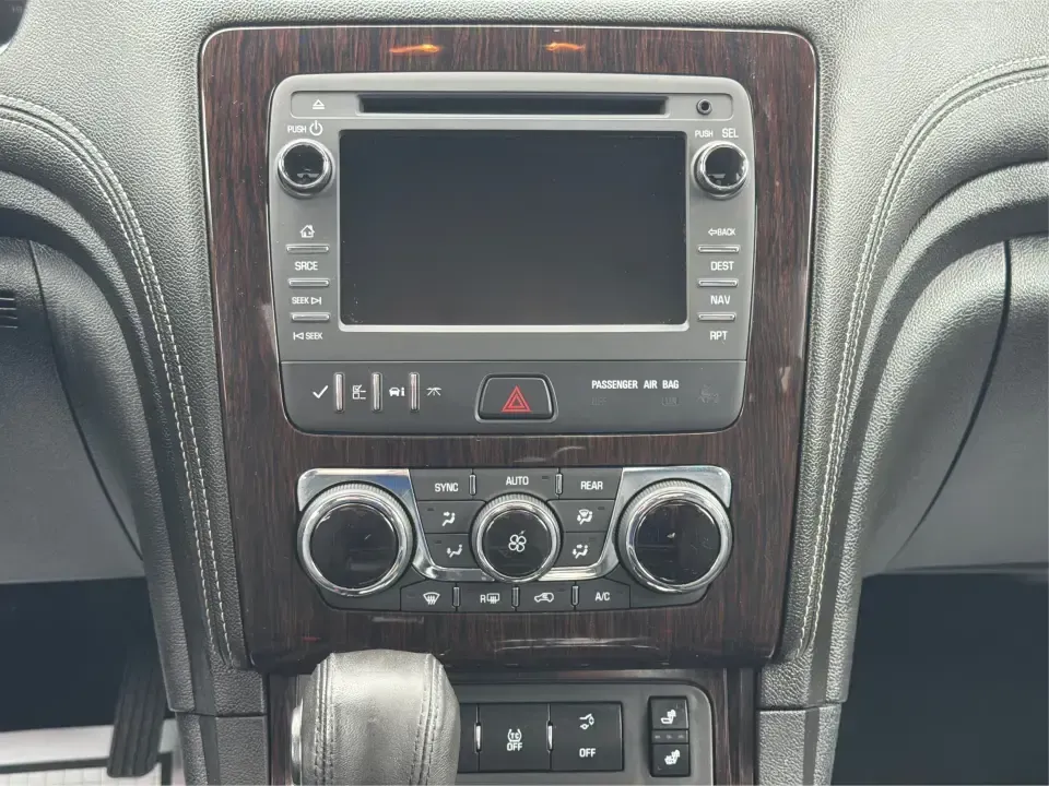 2017 Chevrolet Traverse 2LT AWD (1GNKVHKD4HJ) with an 3.6L V6 DOHC 24V engine, 6A transmission, located at 8750 N County Rd 25A, Piqua, OH, 45356, (937) 908-9800, 40.164391, -84.232513 - Pack up the kids, cue the playlist, and point the hood toward your next weekend at Indian Lake or a day of errands across Miami County-this 2017 Chevrolet Traverse 2LT AWD is built for real life in Piqua. With three rows for up to 7 passengers, confident all-wheel drive for unpredictable Ohio weathe- Photo#13