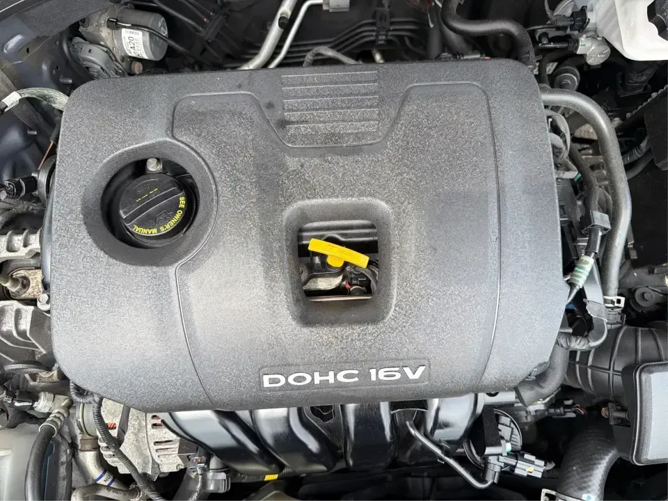 2018 Hyundai Elantra Limited (5NPD84LF6JH) with an 1.8L L4 DOHC 16V engine, 6A transmission, located at 401 Woodman Dr, Riverside, OH, 45431, (937) 908-9800, 39.760899, -84.123421 - Need a smart, comfortable sedan for daily commutes on I-70, quick runs to The Greene, or weekend meetups near Riverscape MetroPark? This 2018 Hyundai Elantra Limited is a practical Riverside, OH companion that fits real life-easy to park, efficient to drive, and well-equipped for everything from Wri- Photo#11