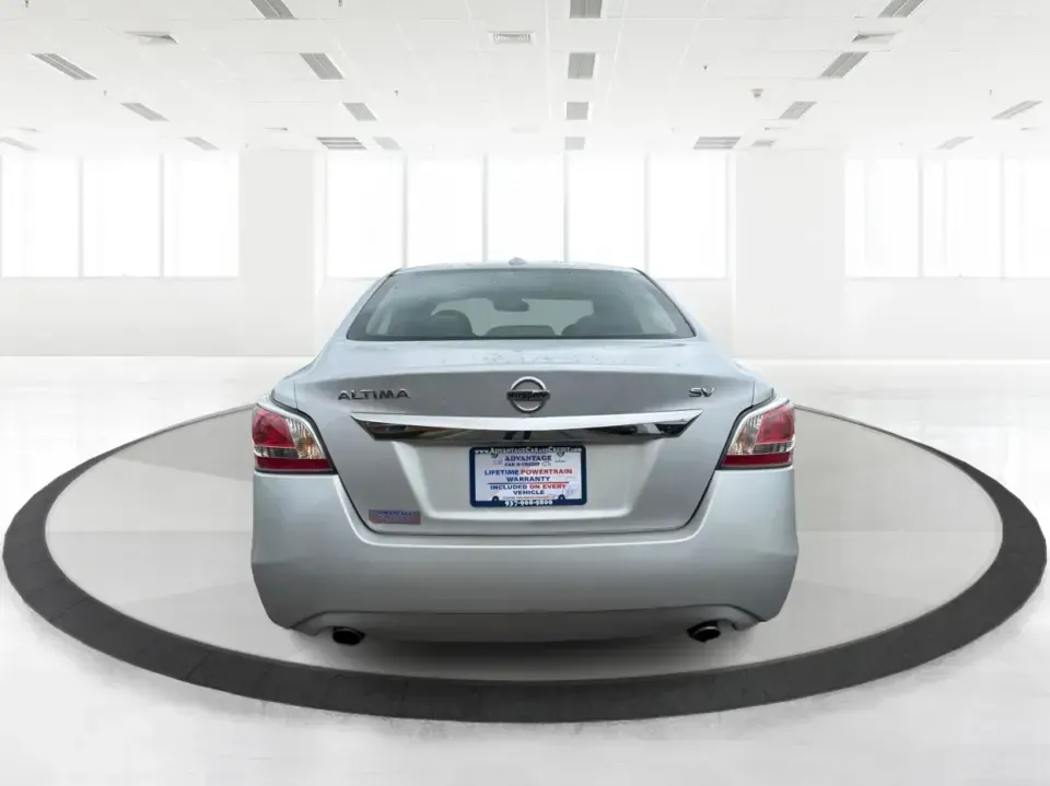 2015 Nissan Altima 2.5 S (1N4AL3AP8FC) with an 2.5L L4 DOHC 16V engine, Continuously Variable Transmission transmission, located at 1230 East Main St, Xenia, OH, 45385, (937) 908-9800, 39.688026, -83.910172 - Need a smart, comfortable sedan for the daily commute from Xenia to Beavercreek, a reliable runabout for errands near Shawnee Park, or a fuel-sipping ride for weekend trips out toward Caesar Creek State Park? This **2015 Nissan Altima 2.5 S** is built for real-life driving-roomy for five, easy to ma- Photo#3