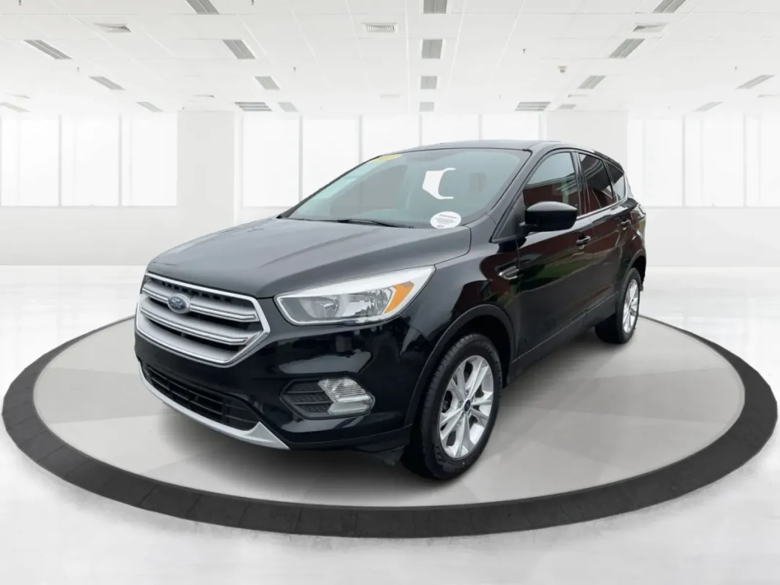 2017 Ford Escape SE (1FMCU9GD0HU) with an Other engine, located at 880 E. National Road, Vandalia, OH, 45377, (937) 908-9800, 39.891918, -84.183594 - **Explore New Adventures with the 2017 Ford Escape SE - Your Perfect Companion for Every Journey!**<br /> <br /> Imagine embarking on spontaneous weekend getaways or daily commutes with absolute confidence and comfort. The 2017 Ford Escape SE, now available at Advantage Car and Credit in Fairborn, O - Photo#8