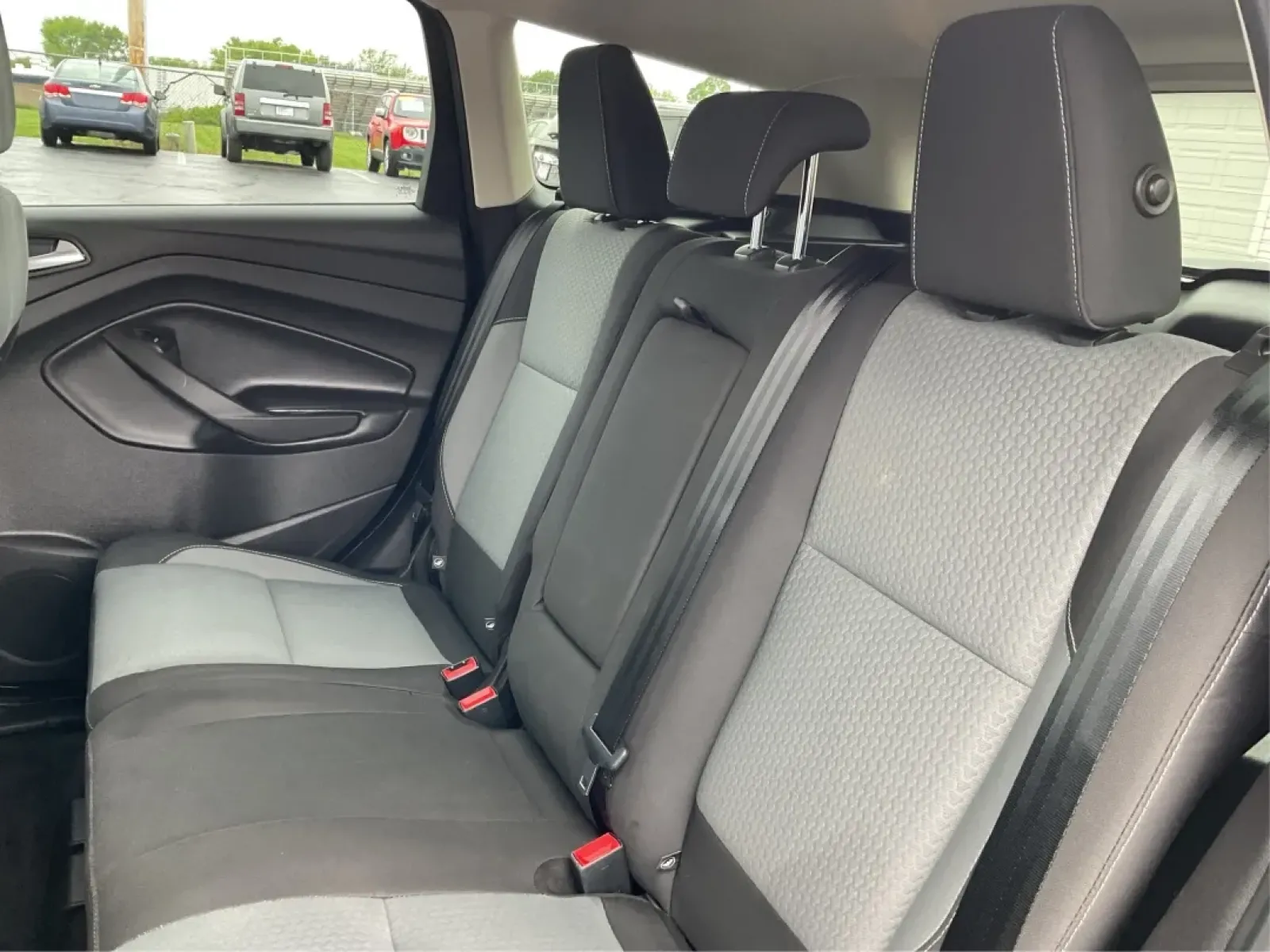 2017 Ford Escape SE (1FMCU9GD0HU) with an Other engine, located at 880 E. National Road, Vandalia, OH, 45377, (937) 908-9800, 39.891918, -84.183594 - **Explore New Adventures with the 2017 Ford Escape SE - Your Perfect Companion for Every Journey!**<br /> <br /> Imagine embarking on spontaneous weekend getaways or daily commutes with absolute confidence and comfort. The 2017 Ford Escape SE, now available at Advantage Car and Credit in Fairborn, O - Photo#10