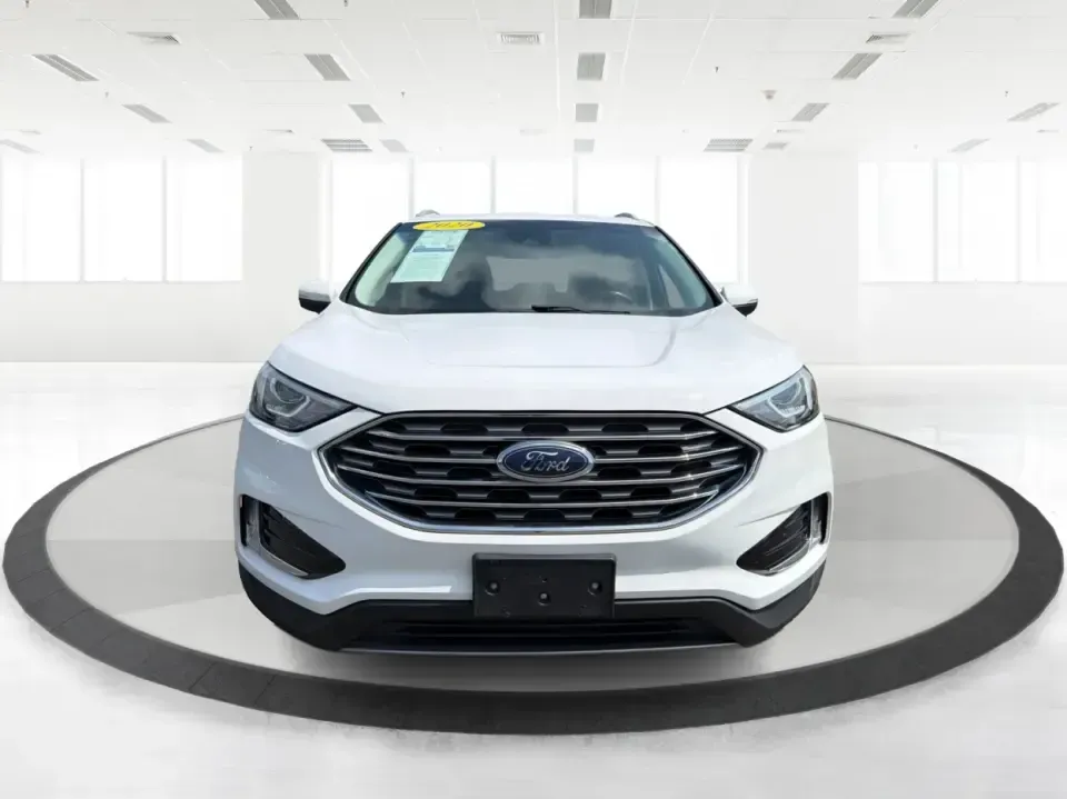 2020 Ford Edge SEL FWD (2FMPK3J94LB) with an 2.0L L4 DOHC 16V engine, 6A transmission, located at 1951 S Dayton Lakeview Rd., New Carlisle, OH, 45344, (937) 908-9800, 39.890999, -84.050255 - Pack up the kids, cue up your favorite playlist, and head out for an easy weekend getaway-this 2020 Ford Edge SEL FWD is the kind of SUV that fits real life in New Carlisle. Whether you're doing the daily school run, commuting toward Dayton, or planning a road trip out past Buck Creek State Park, th- Photo#7