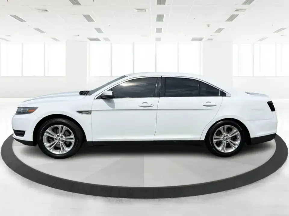 2015 Ford Taurus SEL FWD (1FAHP2E89FG) with an 3.5L V6 DOHC 24V engine, 6-Speed Automatic transmission, located at 1951 S Dayton Lakeview Rd., New Carlisle, OH, 45344, (937) 908-9800, 39.890999, -84.050255 - Need a comfortable, confident sedan for the daily commute, school drop-offs, and the occasional Dayton-to-Columbus road trip? This 2015 Ford Taurus SEL FWD is built for real life-roomy for five, smooth on longer drives, and packed with the kind of features that make every mile feel easier, whether y- Photo#5