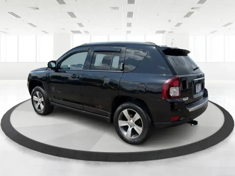 2016 Jeep Compass Latitude 4WD (1C4NJDEB2GD) with an 2.4L L4 DOHC 16V engine, 6A transmission, located at 1230 East Main St, Xenia, OH, 45385, (937) 908-9800, 39.688026, -83.910172 - Plan your next weekend escape to John Bryan State Park or a quick family run to the Greene County Fairgrounds in a compact SUV that fits real life in Xenia. This **2016 Jeep Compass Latitude 4WD** is built for Ohio's changing seasons-confident in rain, light snow, and gravel driveways-while still st- Photo#4