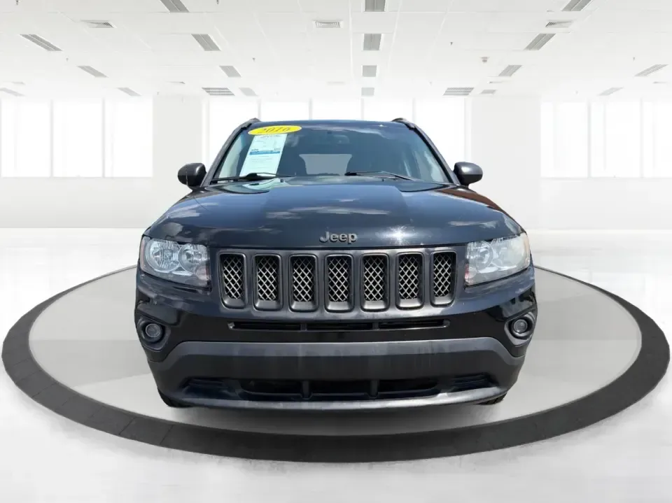 2016 Jeep Compass Latitude 4WD (1C4NJDEB2GD) with an 2.4L L4 DOHC 16V engine, 6A transmission, located at 1230 East Main St, Xenia, OH, 45385, (937) 908-9800, 39.688026, -83.910172 - Plan your next weekend escape to John Bryan State Park or a quick family run to the Greene County Fairgrounds in a compact SUV that fits real life in Xenia. This **2016 Jeep Compass Latitude 4WD** is built for Ohio's changing seasons-confident in rain, light snow, and gravel driveways-while still st- Photo#7