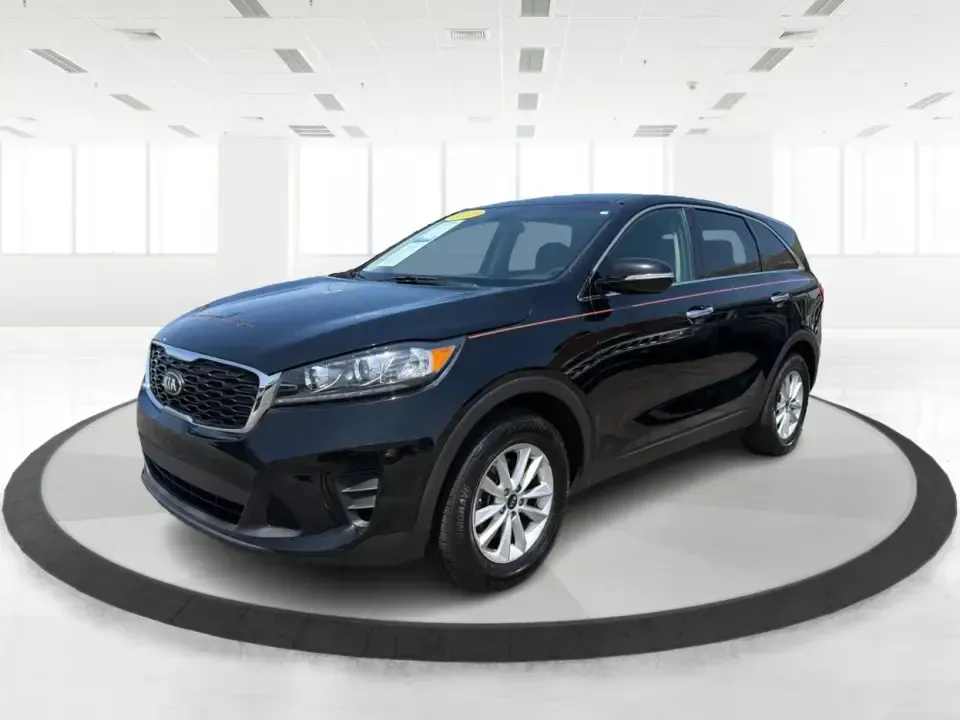 2020 Kia Sorento LX 2WD (5XYPG4A32LG) with an 2.4L L4 DOHC 16V engine, 6A transmission, located at 1099 N County Rd 25A , Troy, OH, 45373, (937) 908-9800, 40.057079, -84.212883 - Load up the kids, the friends, and the cooler-this 2020 Kia Sorento LX 2WD is built for real life in West Central Ohio, from weekday school runs to weekend road trips. With three rows of seating for up to 7 passengers, SUV versatility, and a comfortable cabin, it's a smart pick for growing families,- Photo#8