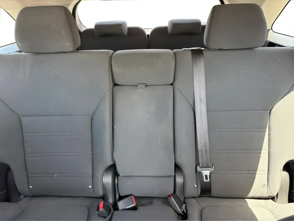 2020 Kia Sorento LX 2WD (5XYPG4A32LG) with an 2.4L L4 DOHC 16V engine, 6A transmission, located at 1099 N County Rd 25A , Troy, OH, 45373, (937) 908-9800, 40.057079, -84.212883 - Load up the kids, the friends, and the cooler-this 2020 Kia Sorento LX 2WD is built for real life in West Central Ohio, from weekday school runs to weekend road trips. With three rows of seating for up to 7 passengers, SUV versatility, and a comfortable cabin, it's a smart pick for growing families,- Photo#13