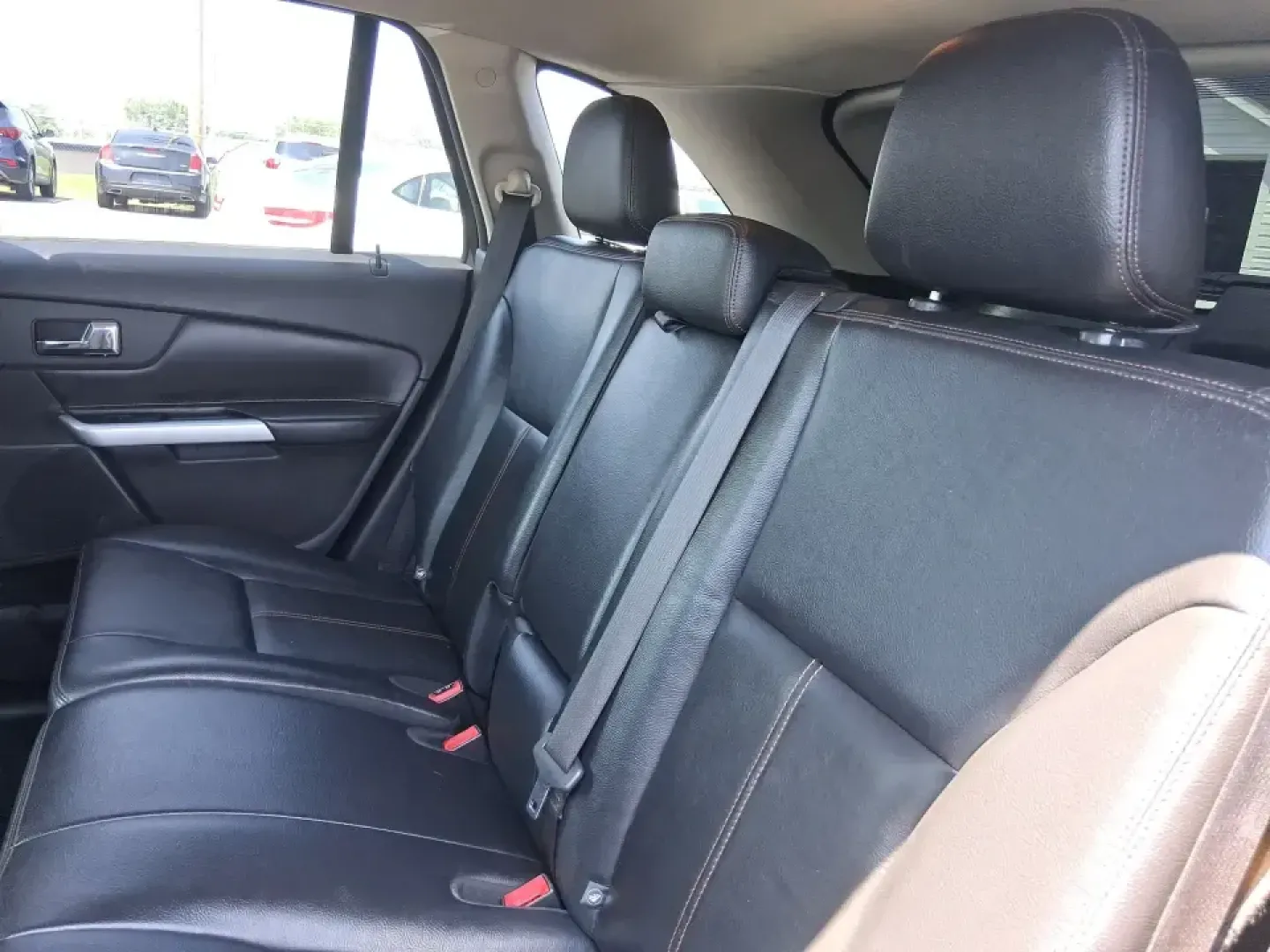 2014 Ford Edge SEL (2FMDK4JCXEB) with an 3.5L V-6 DOHC engine, 6-Speed Automatic transmission, located at 4508 South Dixie Dr, Moraine, OH, 45439, (937) 908-9800, 39.689976, -84.218452 - Are you searching for the perfect vehicle to elevate your family adventures or enhance your daily commute? Look no further! The 2014 Ford Edge SEL is designed to fit every aspect of your lifestyle, whether you're navigating busy city streets, embarking on weekend getaways, or simply running errands - Photo#10