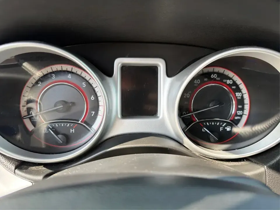 2015 Dodge Journey SXT (3C4PDCBG3FT) with an 3.6L V6 DOHC 24V engine, 6-Speed Automatic transmission, located at 8750 N County Rd 25A, Piqua, OH, 45356, (937) 908-9800, 40.164391, -84.232513 - Pack up the kids, cue up a road-trip playlist, and point the GPS toward your next weekend getaway-this 2015 Dodge Journey SXT is the kind of roomy, comfortable SUV that fits real life in West Central Ohio. Whether you're commuting up I75, running errands along N County Rd 25A, or heading toward down- Photo#15