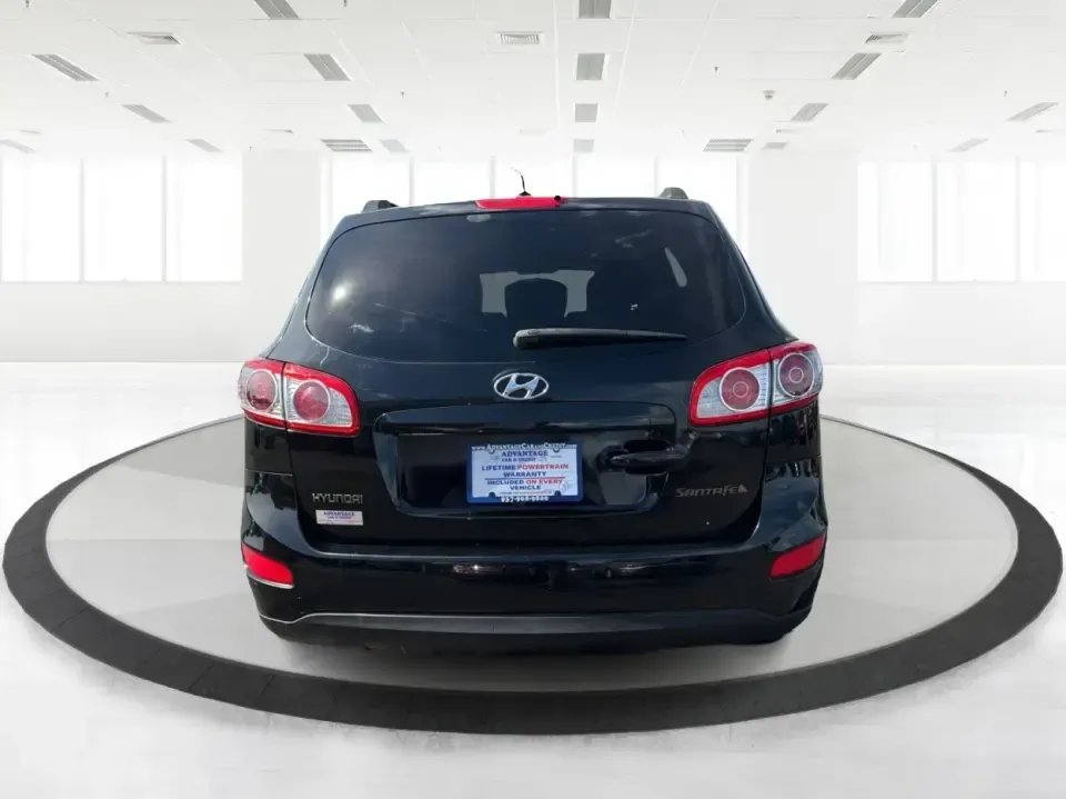 2011 Hyundai Santa Fe GL(Middle-low grade) (5XYZG3AB9BG) with an 2.4L I-4 DOHC engine, located at 1099 N County Rd 25A , Troy, OH, 45373, (937) 908-9800, 40.057079, -84.212883 - Weekend getaways to Hocking Hills, daily commutes down I75, or the after-school shuttle with sports gear in the back-this 2011 Hyundai Santa Fe GL is the kind of SUV that fits real life in and around Troy. With its practical size, confident road manners, and versatile cargo space, it's a smart pick- Photo#3