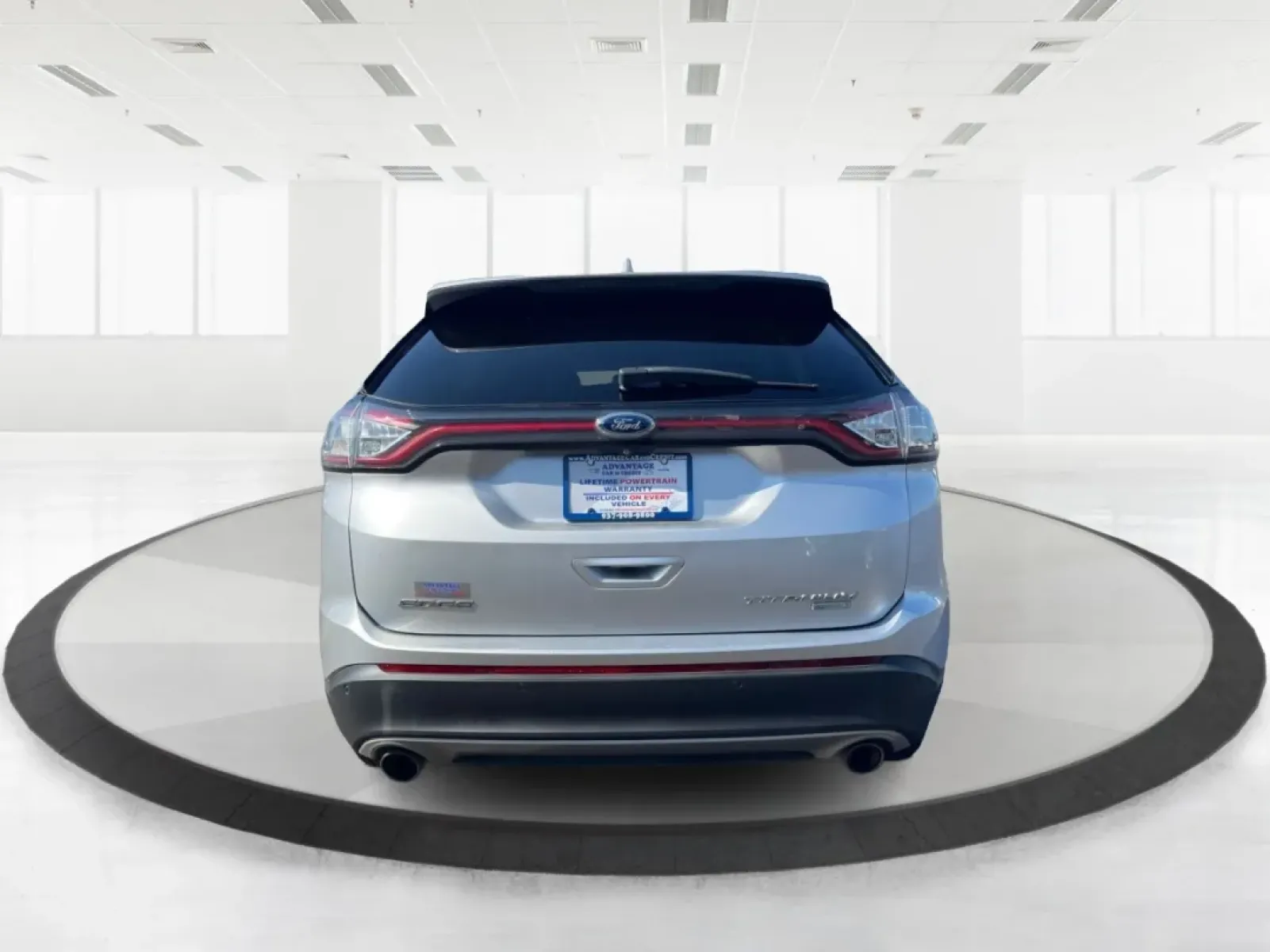 2017 Ford Edge Titanium (2FMPK3K98HB) with an Other engine, located at 880 E. National Road, Vandalia, OH, 45377, (937) 908-9800, 39.891918, -84.183594 - **Embrace the Road with the 2017 Ford Edge Titanium at Advantage Car and Credit!**<br /> <br /> Are you searching for the perfect vehicle to elevate your family adventures, accommodate your daily commute, or tackle weekend getaways? Look no further than this stunning 2017 Ford Edge Titanium, now ava - Photo#3