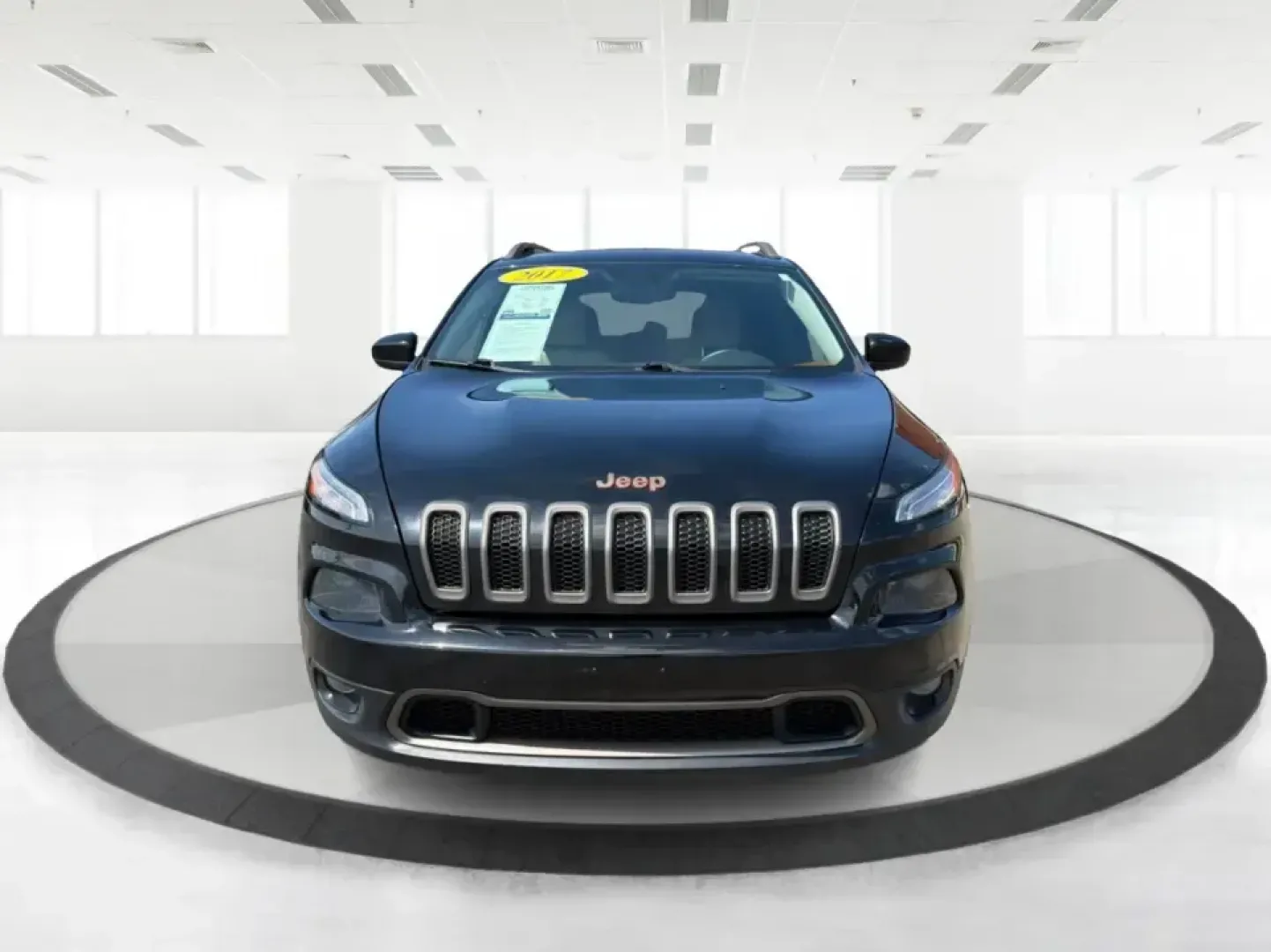 2017 Jeep Cherokee Latitude, Longitude, North (1C4PJMCB9HW) with an Other engine, located at 1184 Kauffman Ave, Fairborn, OH, 45324, (937) 908-9800, 39.807072, -84.030914 - Weekend escapes to John Bryan State Park, snowy commutes to Wright-Patterson AFB, and everyday errands along Dayton Yellow Springs Road all feel more doable in a capable crossover with true Jeep confidence. This 2017 Jeep Cherokee in Diamond Black Crystal Pearlcoat is a smart fit for drivers who wan- Photo#7