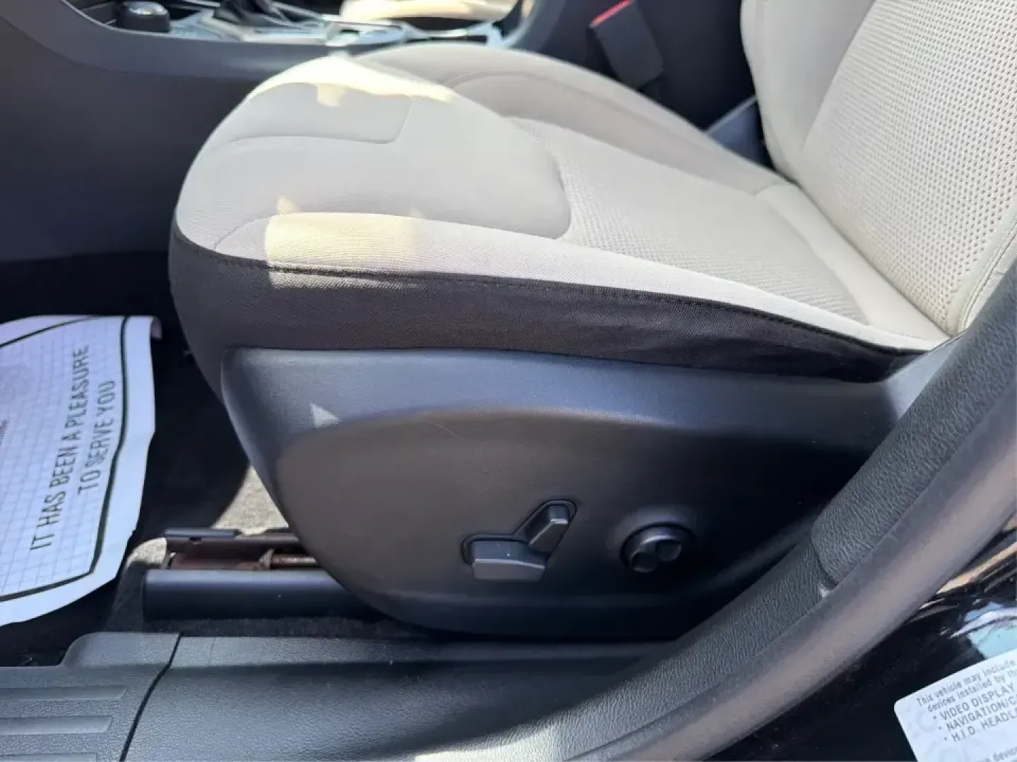 2017 Jeep Cherokee Latitude, Longitude, North (1C4PJMCB9HW) with an Other engine, located at 1184 Kauffman Ave, Fairborn, OH, 45324, (937) 908-9800, 39.807072, -84.030914 - Weekend escapes to John Bryan State Park, snowy commutes to Wright-Patterson AFB, and everyday errands along Dayton Yellow Springs Road all feel more doable in a capable crossover with true Jeep confidence. This 2017 Jeep Cherokee in Diamond Black Crystal Pearlcoat is a smart fit for drivers who wan- Photo#18