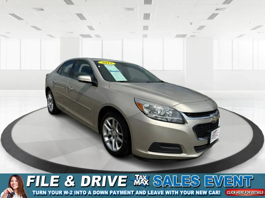 2015 Chevrolet Malibu 1LT (1G11C5SL5FF) with an ECOTEC 2.5L I-4 gasoline direct injection engine, located at 1184 Kauffman Ave, Fairborn, OH, 45324, (937) 908-9800, 39.807072, -84.030914 - Are you in the market for a reliable sedan that's perfect for daily commutes and weekend getaways alike? Look no further than this stunning 2015 Chevrolet Malibu 1LT, available now at Advantage Car and Credit in Fairborn, OH. This vehicle is not just a car; it's a lifestyle upgrade designed for budg - Photo#0